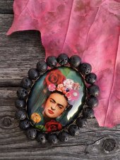 Autorská skleněná brož - Frida S0831
