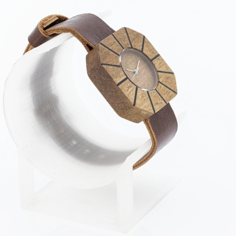 České drevené hodinky Art H00500 Orech