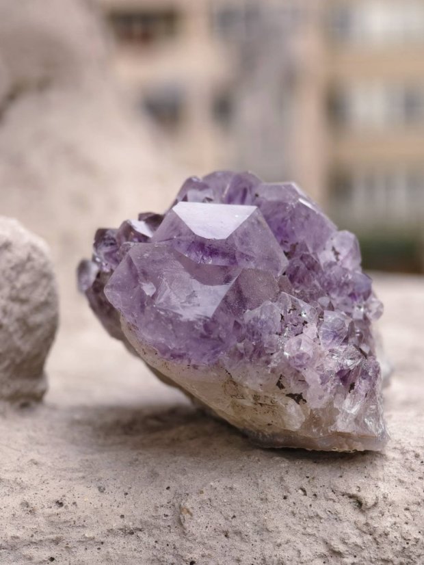 Surové minerály - Ametyst surové špice  SM0502