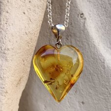 Náhrdelník - Jantar srdce S0851