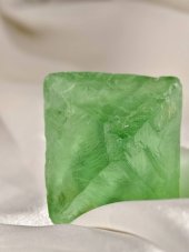 Nerastné suroviny - Fluorit SM0677