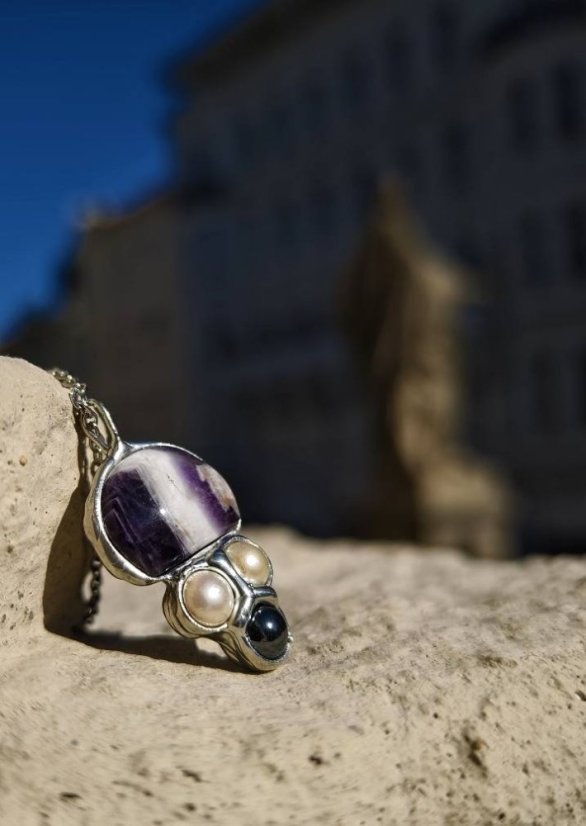 Autorský cínový náhrdelník - Ametyst, perla, hematit S0701