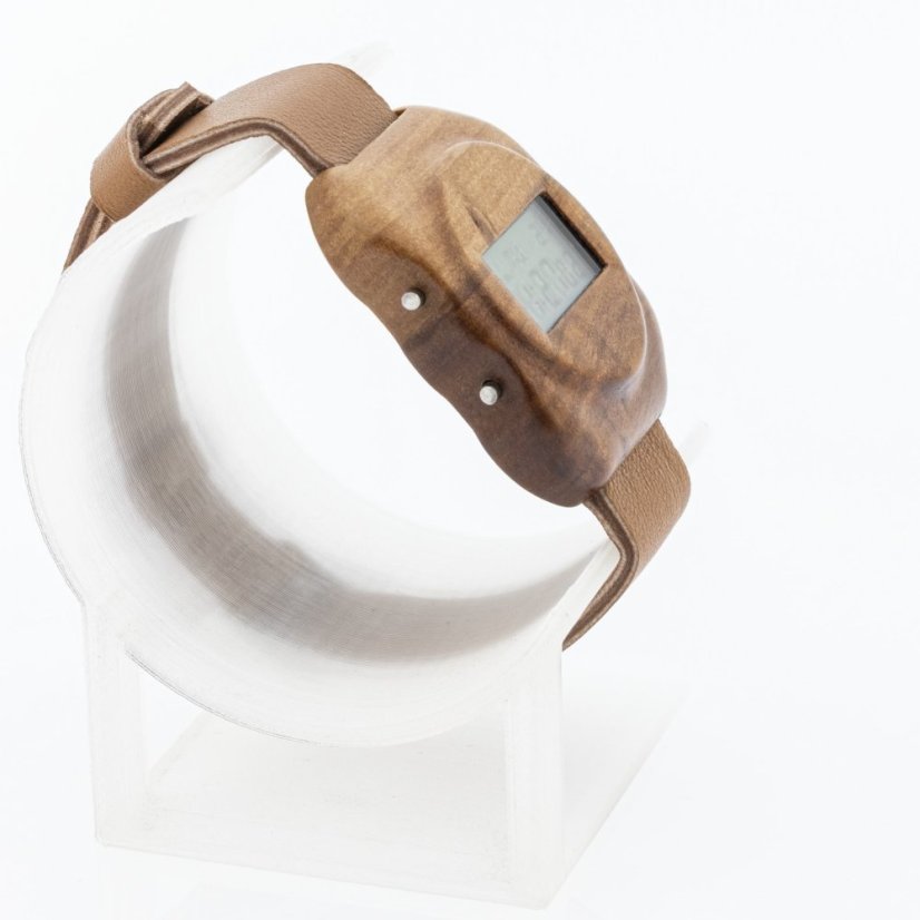 České drevené hodinky Universum H00485 Hruška