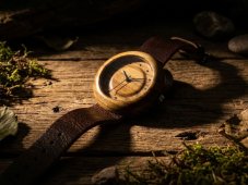 České dřevěné hodinky Jas H00532 Višeň