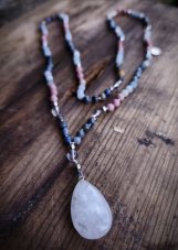 Náhrdelník - Boho Mala - Váš osobný šperk S0638