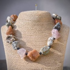 Náhrdelník minerál - Surové kamene S0837