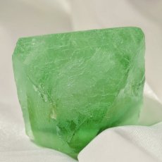 Nerastné suroviny - Fluorit SM0677