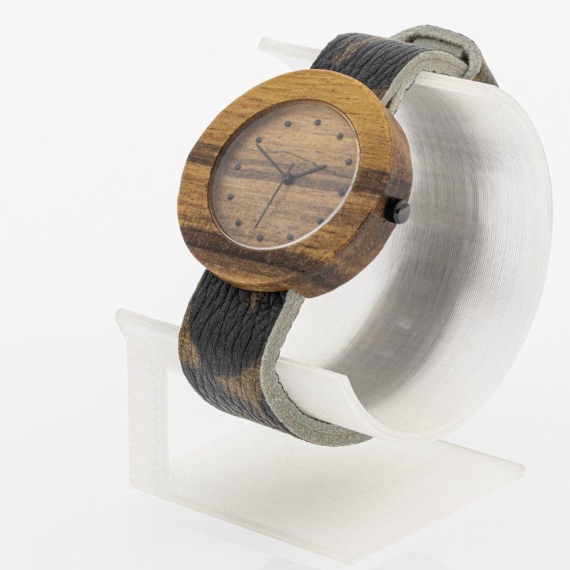 České drevené hodinky Jalta H00482 Orech