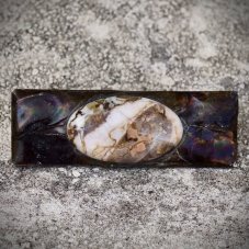 Autorská cínovaná brošňa – Maľuje Jackson  Pollock S0426