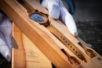 Dvojice dřevěných hodinek Scala Automat