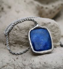 Autorský cínovaný náhrdelník - Lapis lazuli S0546