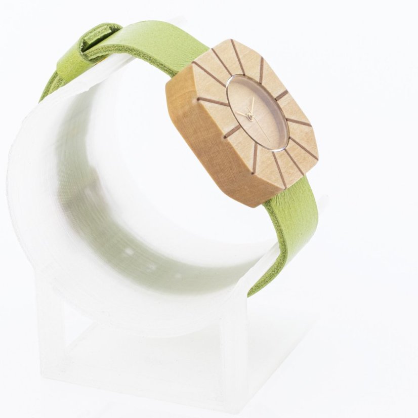 České drevené hodinky Art H00499 Habr