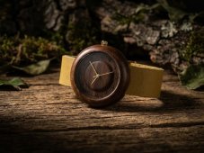České dřevěné hodinky Jas H00527 Bluma