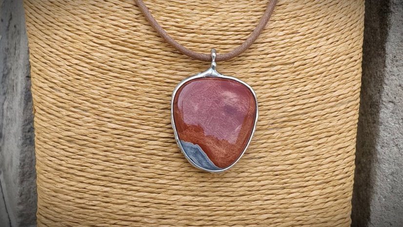 Autorský cínovaný náhrdelník - Jaspis brekciový S0797