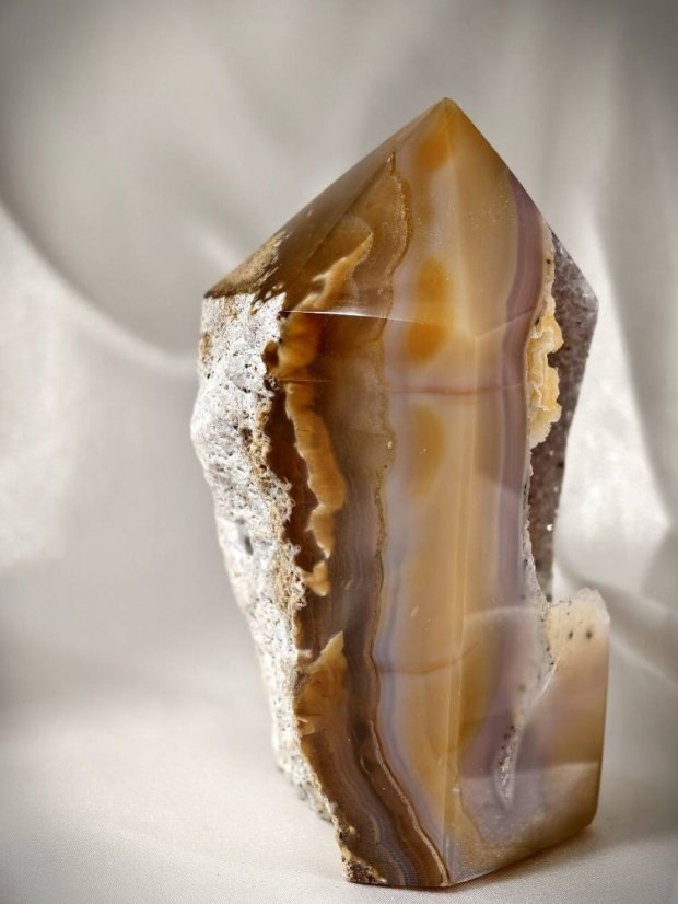 Surové minerály - Achát - kaplička  SM0592