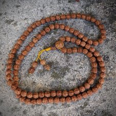 Náhrdelník meditační - Japa Mála 108 korálků Rudraksha S0814