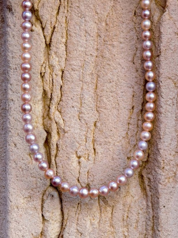 Náhrdelník perlový - Perličky Růžové AAA 4 mm S0826