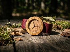 České dřevěné hodinky Alfa H00546 Bluma