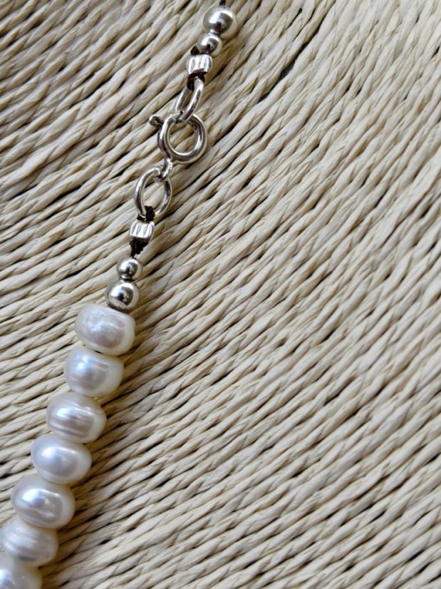 Náhrdelník perlový - Říční perla bílá 8 x 5 mm S0821