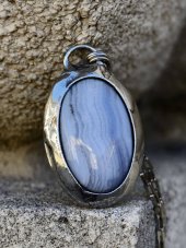 Autorský cínový náhrdelník - Chalcedon S0937