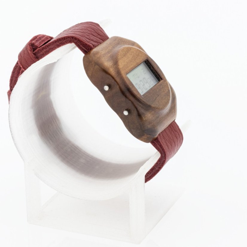 České dřevěné hodinky Universum H00488 Hruška