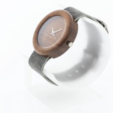 České drevené hodinky Orania H00403 Slivka Bluma