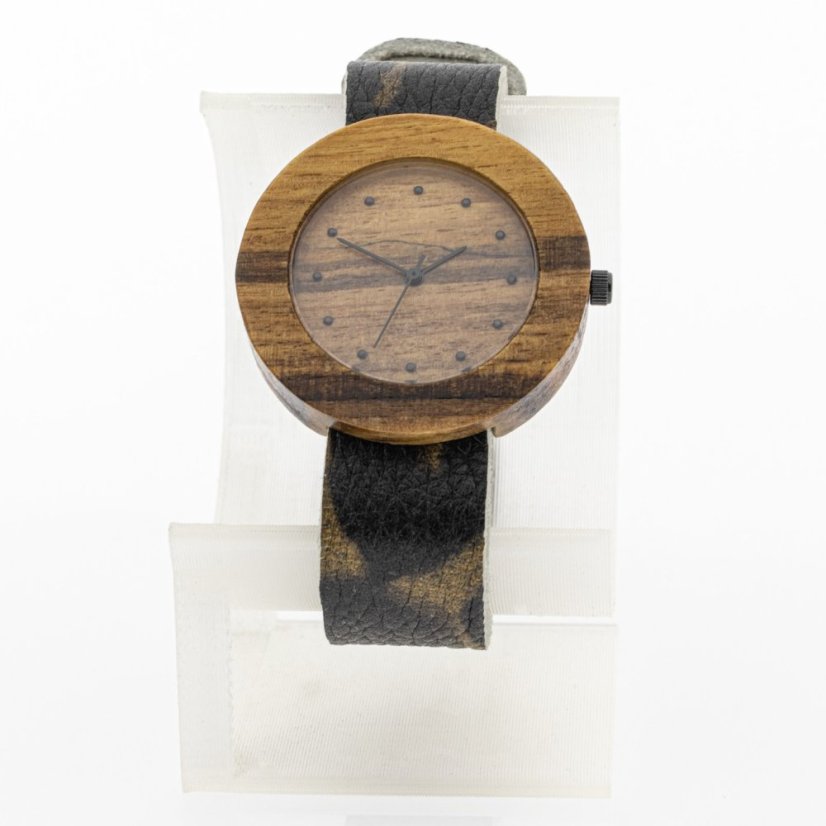 České drevené hodinky Jalta H00482 Orech