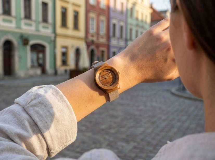 Dřevěné hodinky Union – Bluma z Landštejna • č. 00565
