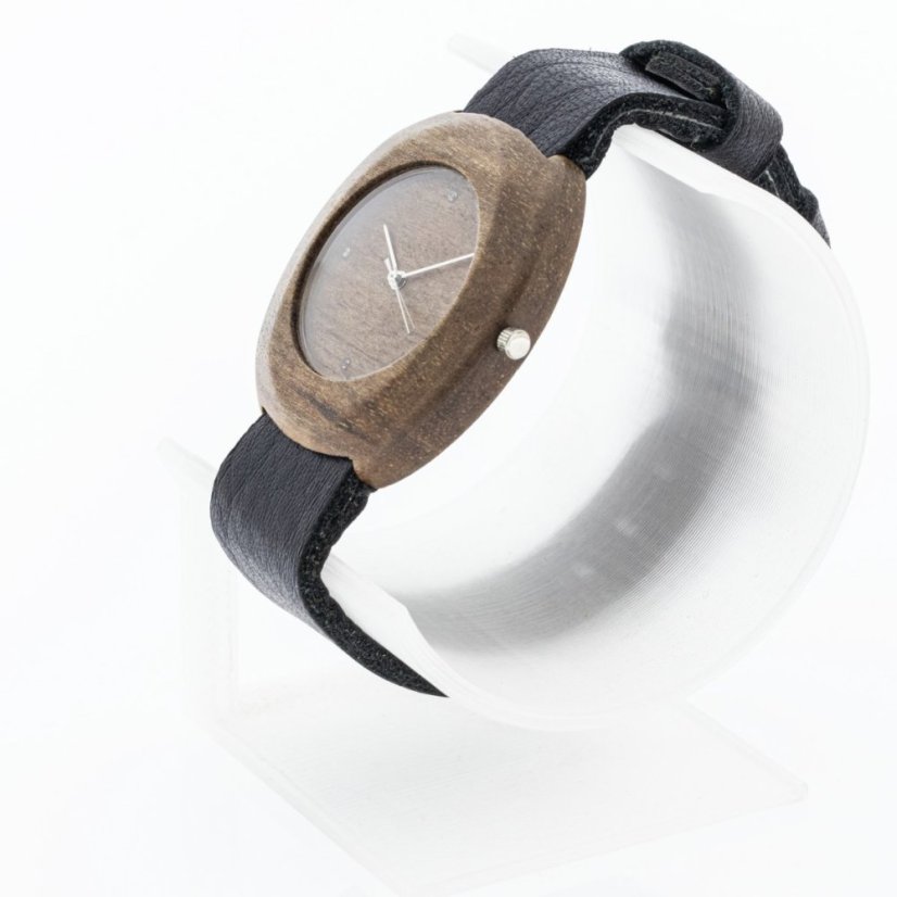 České dřevěné hodinky Club H00423 Ořech