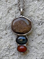 Autorský cínový náhrdelník -  Bronzit, Labradorit, Karneol S0969