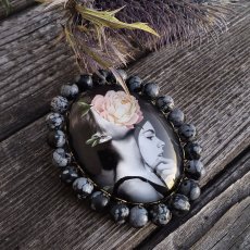 Autorská sklenená brošňa -  Dve tváre S0832