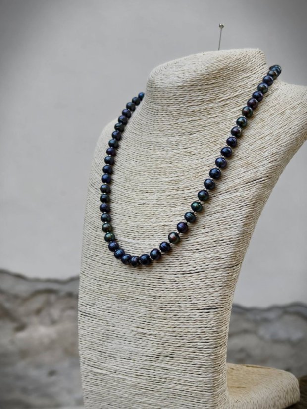 Náhrdelník perlový - Říční perla modrá  8 x 7 mm S0990