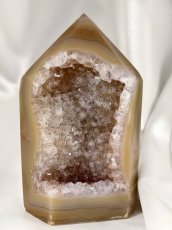 Surové minerály - Achát - kaplička  SM0593