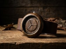 České dřevěné hodinky Jas H00529 Ořech