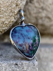 Autorský cínový náhrdelník - Rubín v Kyanitu S0935