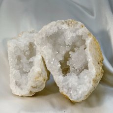 Surové minerály - Křišťál geoda  SM0485