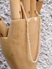 Náhrdelník perlový – Perličky telové 2 – 3 mm S0804