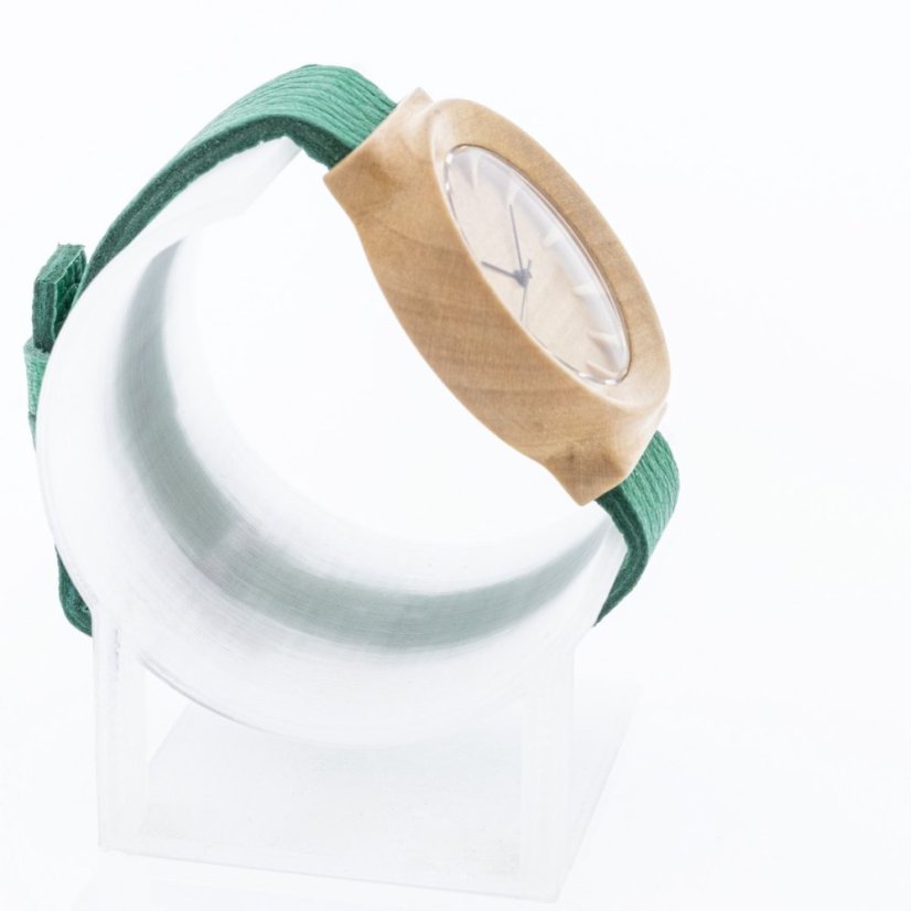 České drevené hodinky Scala H00413 Habr