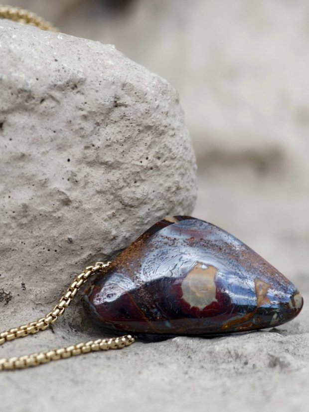 Náhrdelník minerálny — Opál Boulder S0402