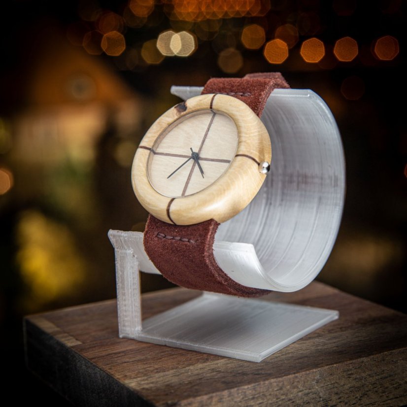 České drevené hodinky Orania H00134 Habr