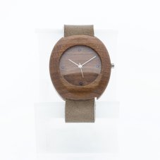 České dřevěné hodinky Club H00421 Slivoň Bluma