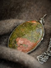 Autorský cínový náhrdelník - Unakit S0904