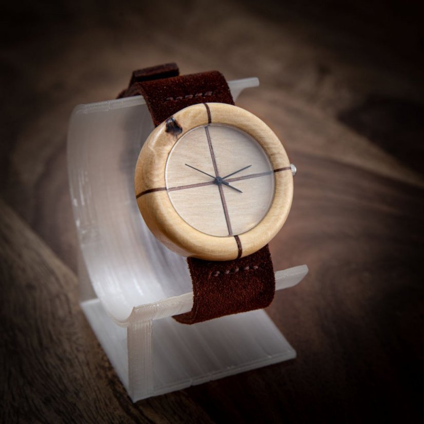 České drevené hodinky Orania H00134 Habr