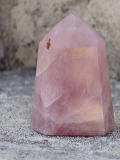 Surové minerály - Růženín špice SM0487