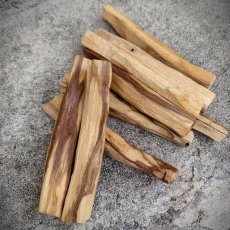 Posvátné dřevo -  Palo Santo  SM0856