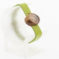 České dřevěné hodinky Oko H00494 Hruška