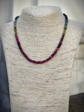 Náhrdelník minerální - Turmalín multicolor   S1005