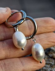 Náušnice - Říční perla v kruhu S0675