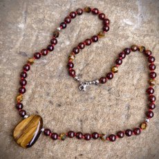Náhrdelník minerální - Tygří oko a Granát S0854