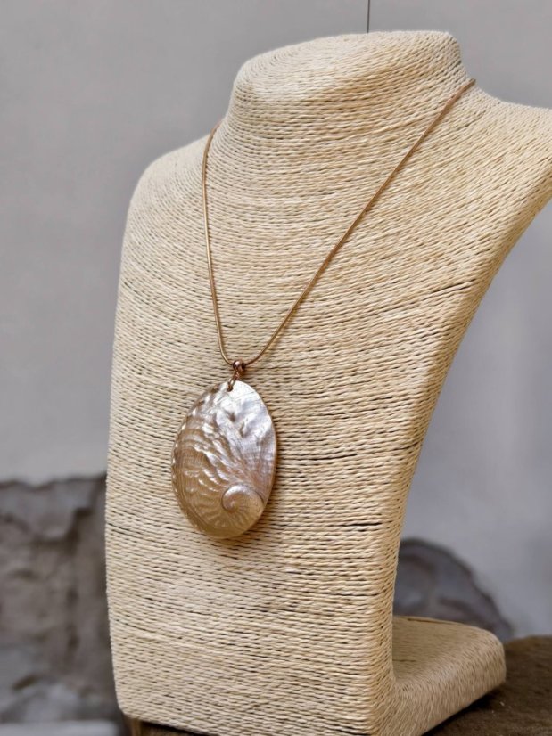 Náhrdelník minerální  - Velká Mušle Abalone  S0729